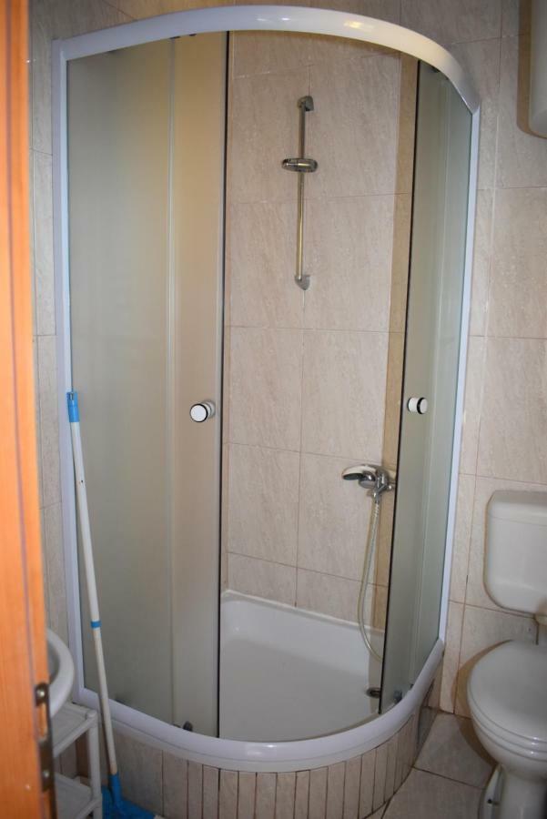 Apartmani Kulas Pakostane Exterior photo